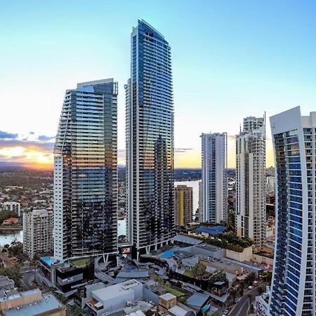 Beachview Surfers 2Bd Apartment Lux Gold Coast Exterior photo